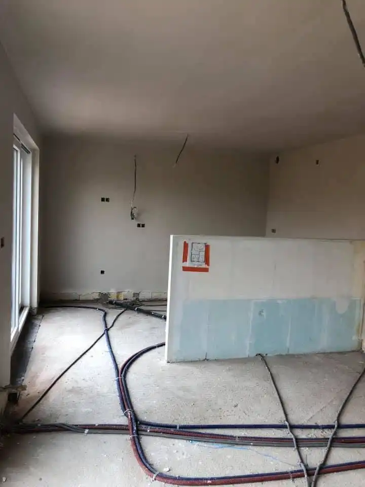 Salle à manger après rénovation intérieure